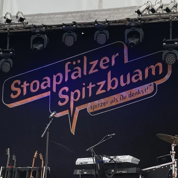 Band des ersten Abends.jpg