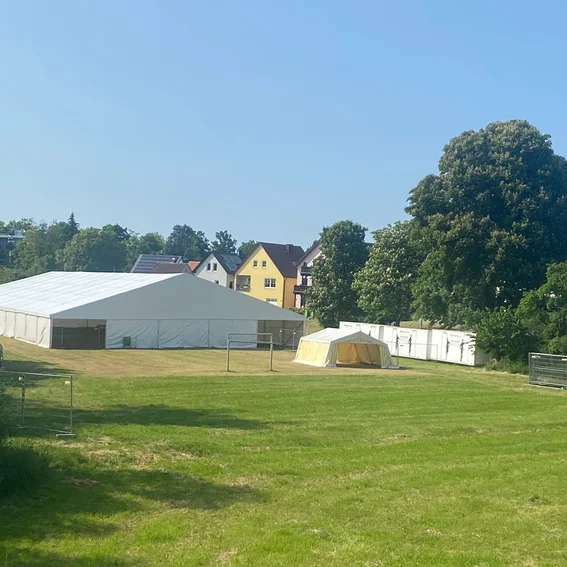 Festplatz von hinten.jpg